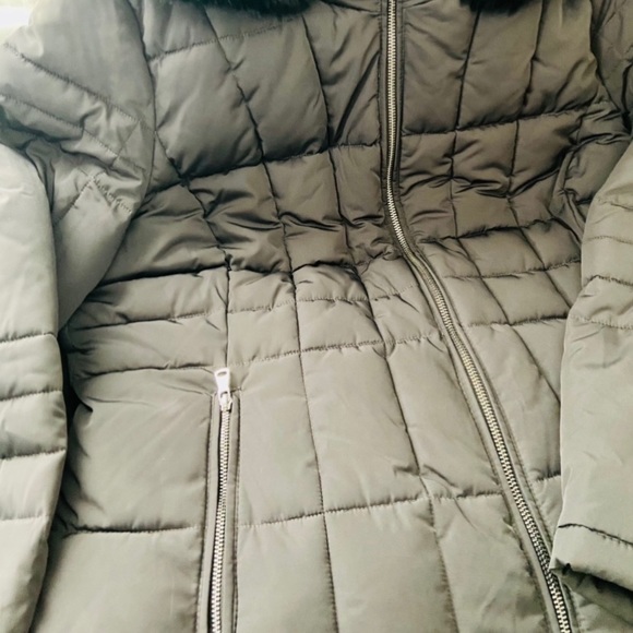 FINAL!/HP 🥳Calvin Klein Women’s Hooded Faux FurTrim PufferJacket Size PXL/NWT - Picture 3 of 12